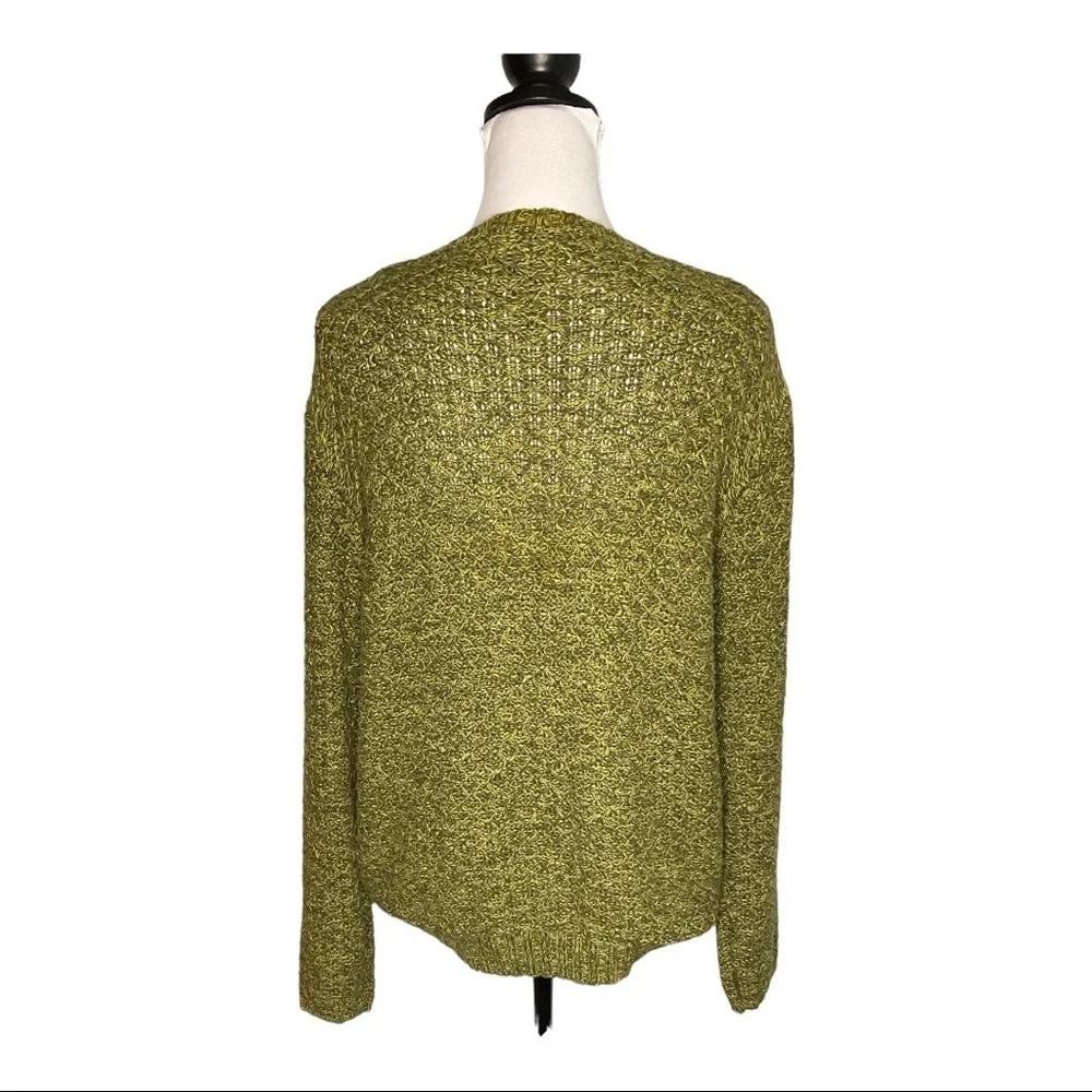 Cabela’s ladies cableknit sweater size M
